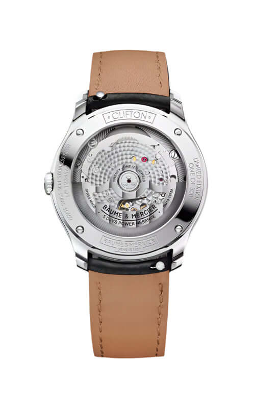 Baume & Mercier DATE Montre Baume & Mercier Clifton M0A10778