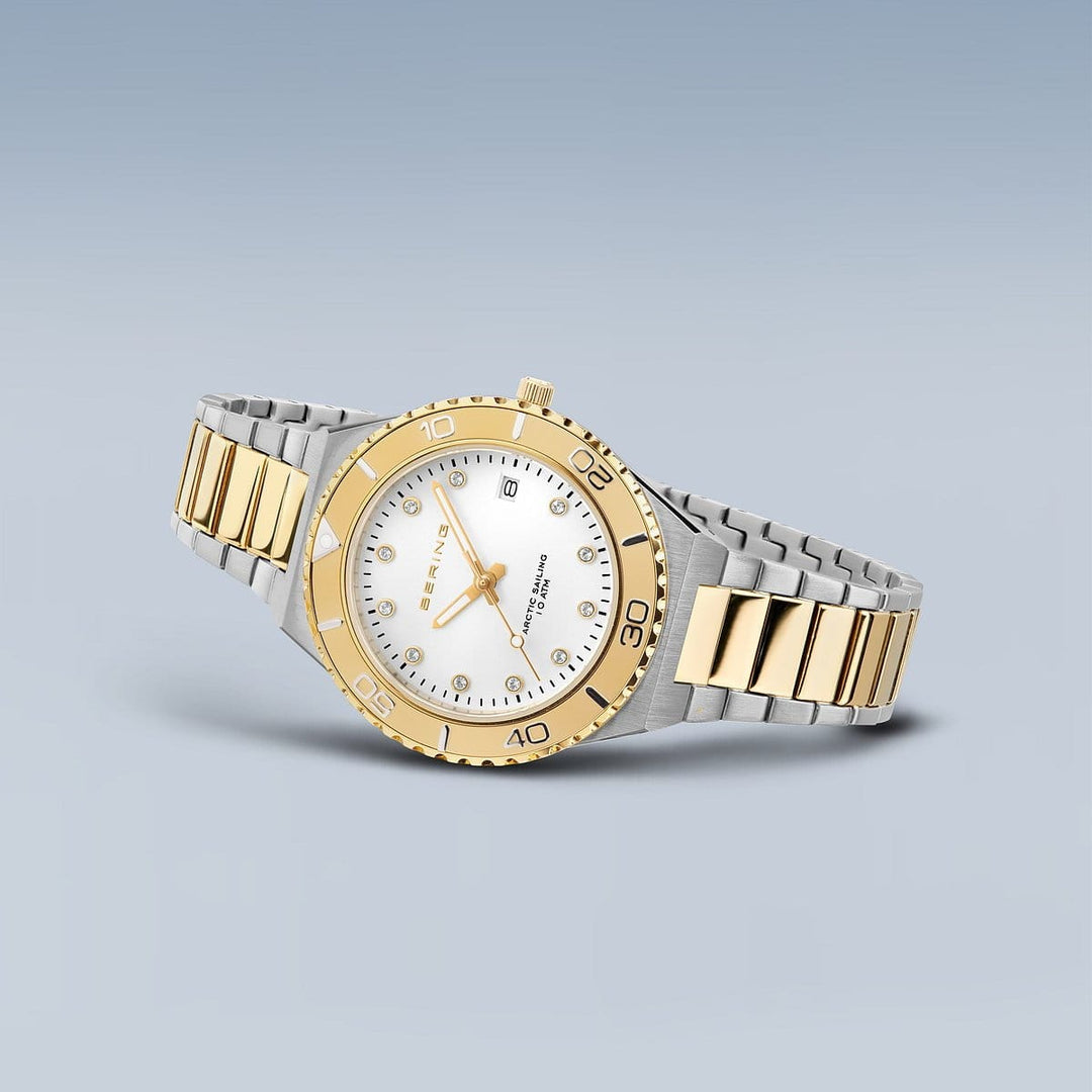 Montre Bering 2 tons 36mm 18936 710 Bering Montre Acier inoxydable plaqué or jaune 18936-710 Montre Bering 2 tons 36mm 18936-710 - Mathieu Blanchard - Dépositaire officiel Bering Canada Mathieu Blanchard Joaillerie