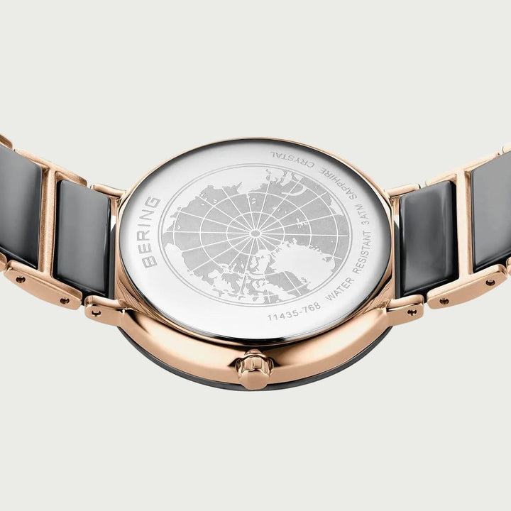 Montre Bering Ceramique Gris 35mm 11435 768 Bering Montre Acier inoxydable plaqué or rose 11435-768 Montre Bering Ceramic Gris 35mm 11435-768 | Dépositaire officiel Bering Canada Mathieu Blanchard Joaillerie