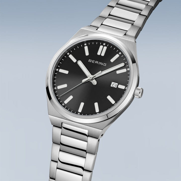 Montre Bering Classic 39mm 17639 702 Bering Montre Acier inoxydable 17639-702 Montre Bering Classic Argent 39mm 17639-702 - Mathieu Blanchard Mathieu Blanchard Joaillerie