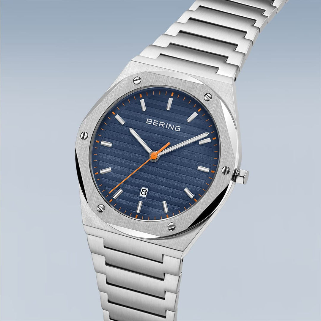 Montre Bering Classic Bleu 42mm 19742 707 Bering Montre Acier inoxydable 19742-707 Montre Bering Classique Bleu 42mm 19742-707 | Dépositaire officiel Bering Canada Mathieu Blanchard Joaillerie