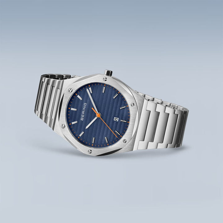 Bering Montre Montre Bering Classic Bleu 42mm 19742-707
