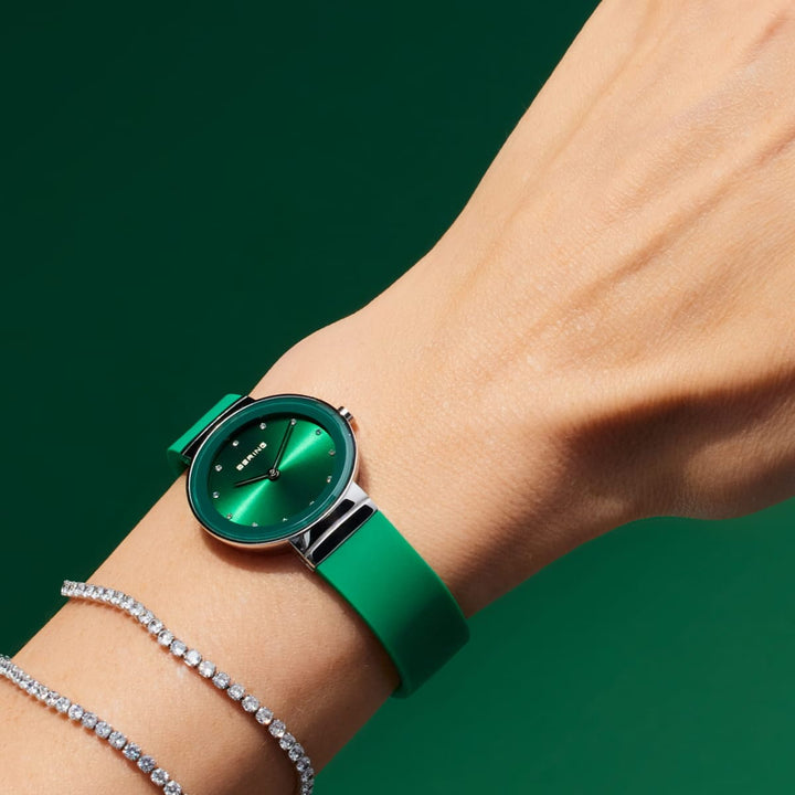 Bering Montre Montre Bering Classic Vert 29mm 10129-808