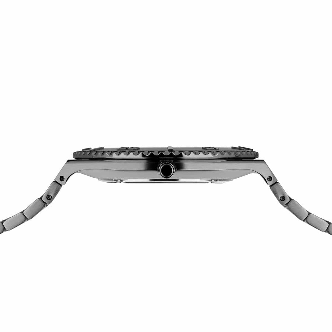 Montre Bering Titanium Gris 40mm 18940 777 Bering Montre Acier inoxydable 18940-777 Montre Bering Titanium Gris 40mm 18940-777 - Mathieu Blanchard - Dépositaire officiel Bering Canada Mathieu Blanchard Joaillerie