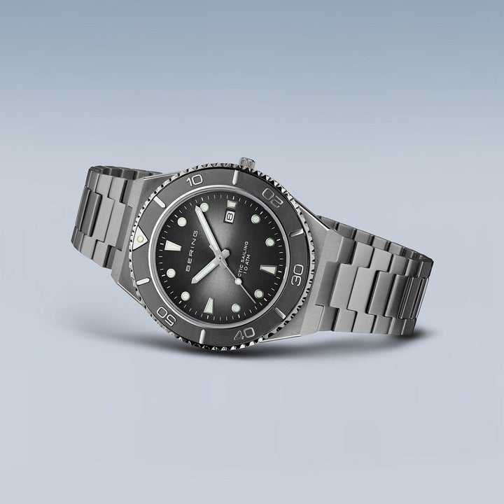 Bering Montre Montre Bering Titanium Gris 40mm 18940-777