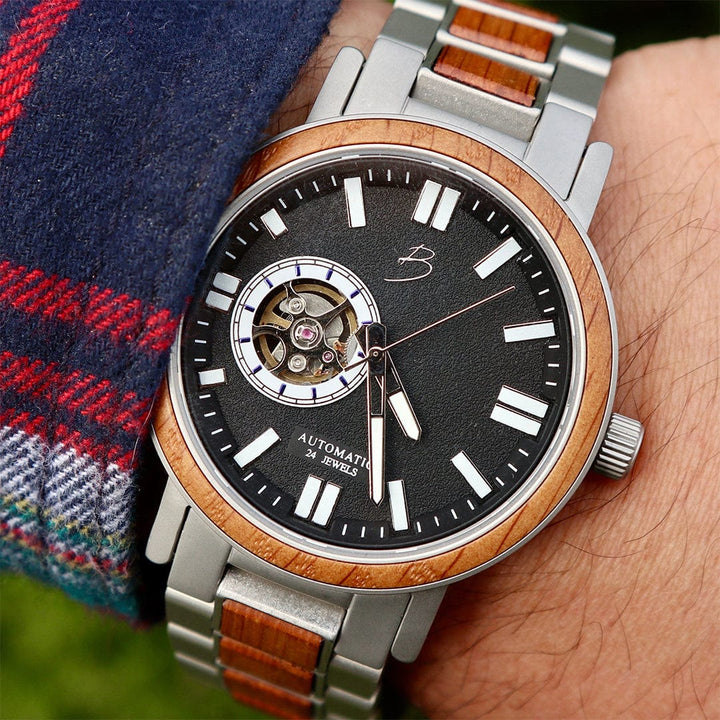 Mathieu Blanchard Montres Chêne provenant de baril de whisky Montre Copernic en bois de baril de whisky recyclé