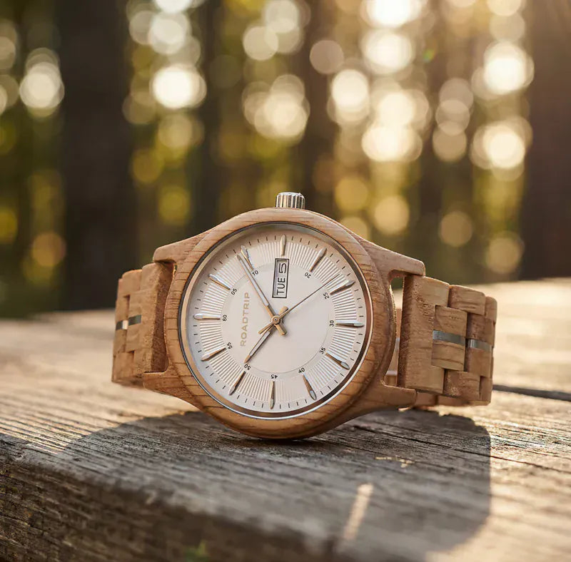 Montre en bois Roadtrip L’Éveil Roadtripmadewood Montre en bois Acier inoxydable RTMW-ROADTRIP-LEVEIL Montre Roadtrip - L’Éveil en bois | Mathieu Blanchard Joaillerie Mathieu Blanchard Joaillerie