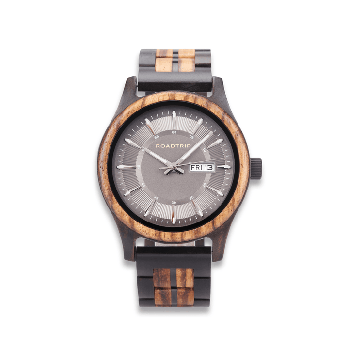 Montre en bois Roadtrip L’Instinct Roadtripmadewood Montre en bois Acier inoxydable plaqué noir RTMW-ROADTRIP-LINSTINCT Montre Roadtrip - L’Instinct en bois | Mathieu Blanchard Joaillerie Mathieu Blanchard Joaillerie