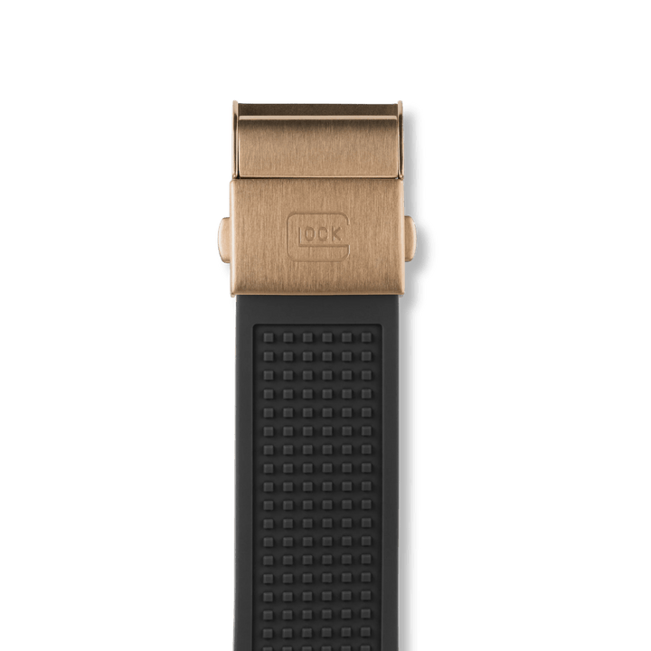 Montre GLOCK Automatique 44mm - Coyote GW-14-2-24 GLOCK Montres Acier inoxydable plaqué or jaune GW-14-2-24 Montre GLOCK Automatique 44mm GW-14-2-24 | Mathieu Blanchard Mathieu Blanchard Joaillerie