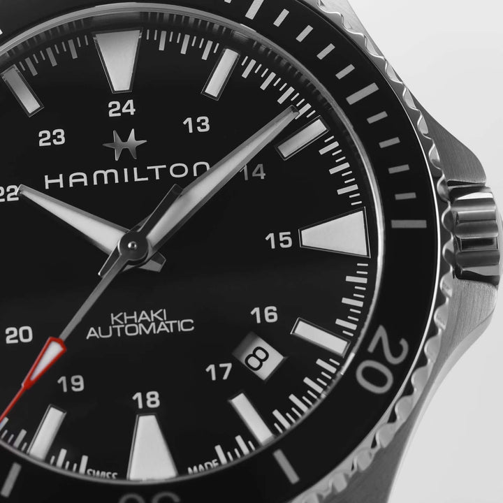 Hamilton Watches Montre Hamilton Khaki Navy Scuba Automatique 40mm  H82335131