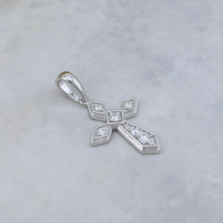 Pendentif Croix Mathieu Blanchard Pendentif Croix en argent sterling et moissanites | Mathieu Blanchard Mathieu Blanchard Joaillerie