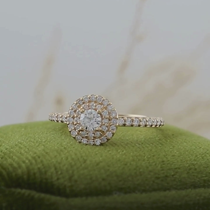 Bague solitaire Double Halo diamants 0.45 ctw