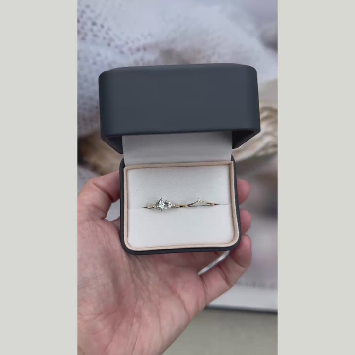 Bagues Ensemble d'alliances Moissanites et Topaze bleu princesse
