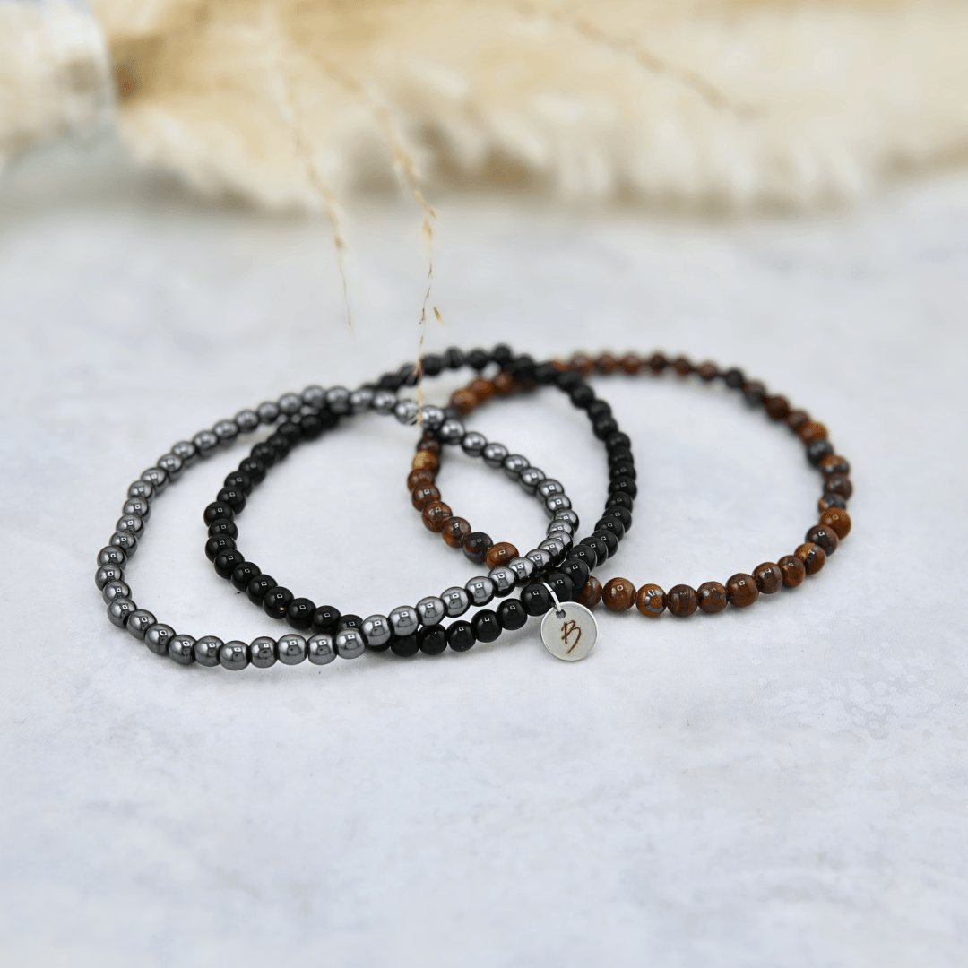 Trio de bracelets Oeil de tigre, Onyx et Hématite Mathieu Blanchard Bracelets Acier inoxydable Trio de bracelets Oeil de tigre, Onyx et Hématite Mathieu Blanchard Joaillerie