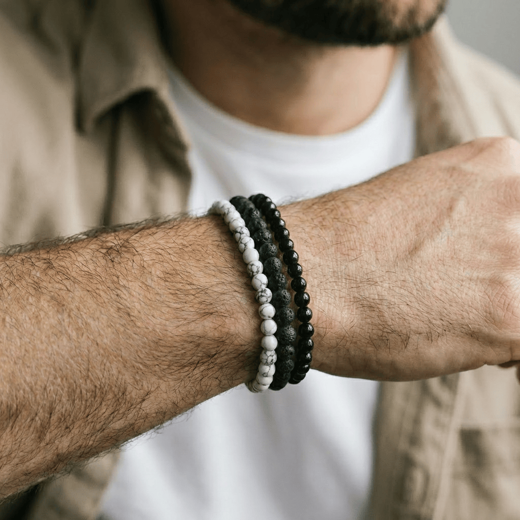 Trio de bracelets Turquoise, Pierre de lave et onyx Mathieu Blanchard Bracelets Acier inoxydable Trio de bracelets Turquoise, Pierre de lave et onyx Mathieu Blanchard Joaillerie