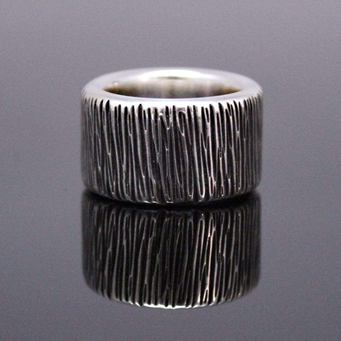 Ring Vertical Wood Essence in Silver – mathieublanchard.ca