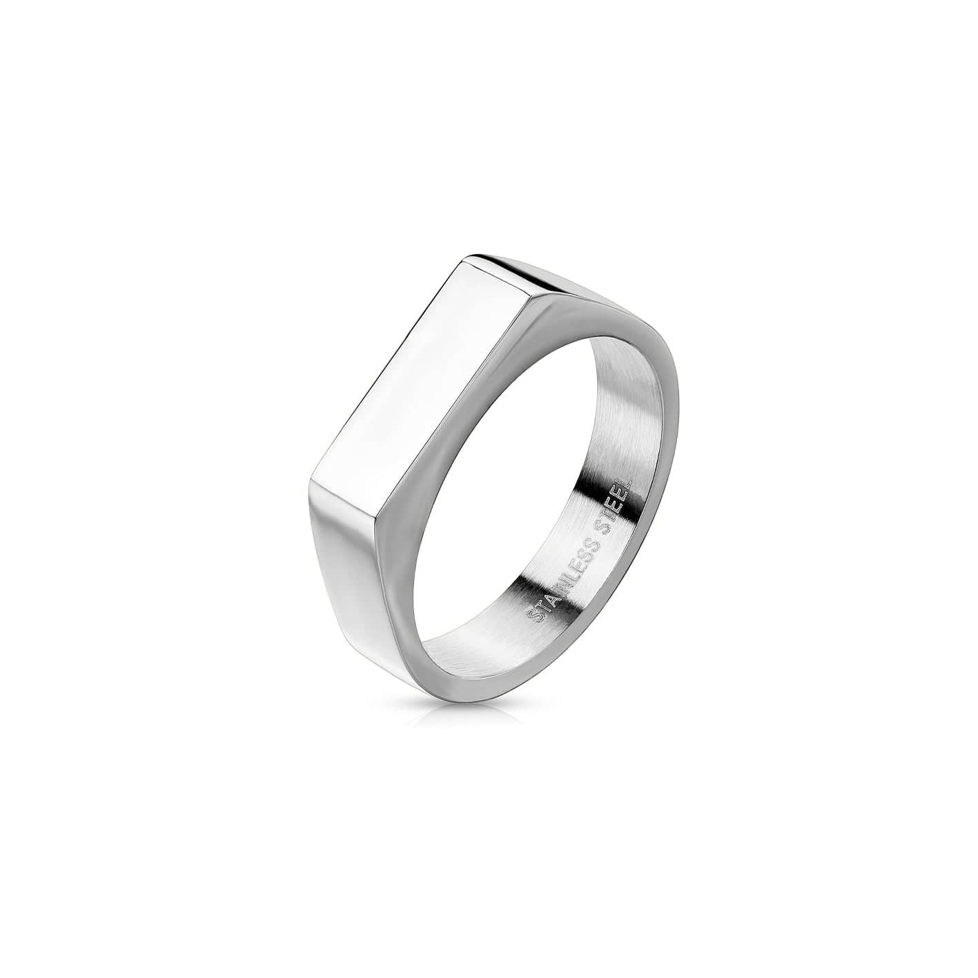 Une discount bague chevaliere