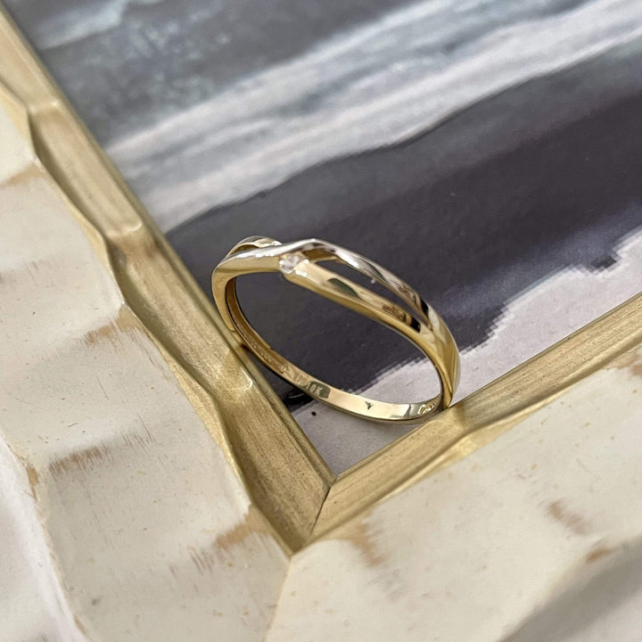 RPM Bague Torsade CZ en or 10K